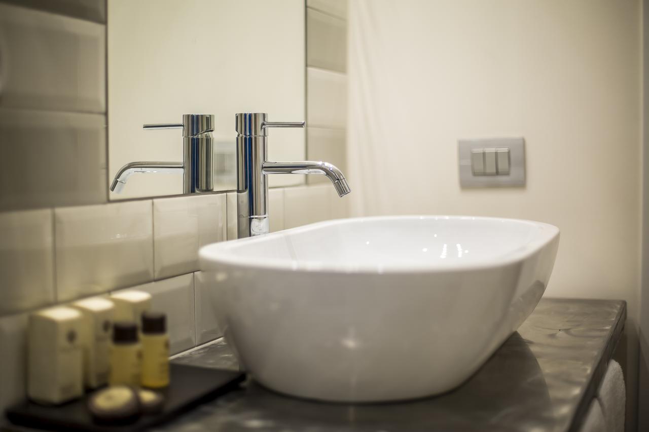 Trevi Contemporary Suite Рим Екстер'єр фото