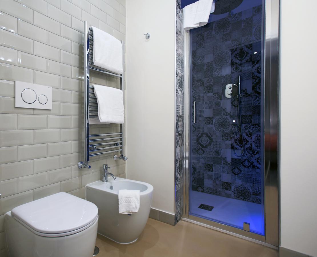 Trevi Contemporary Suite Рим Екстер'єр фото