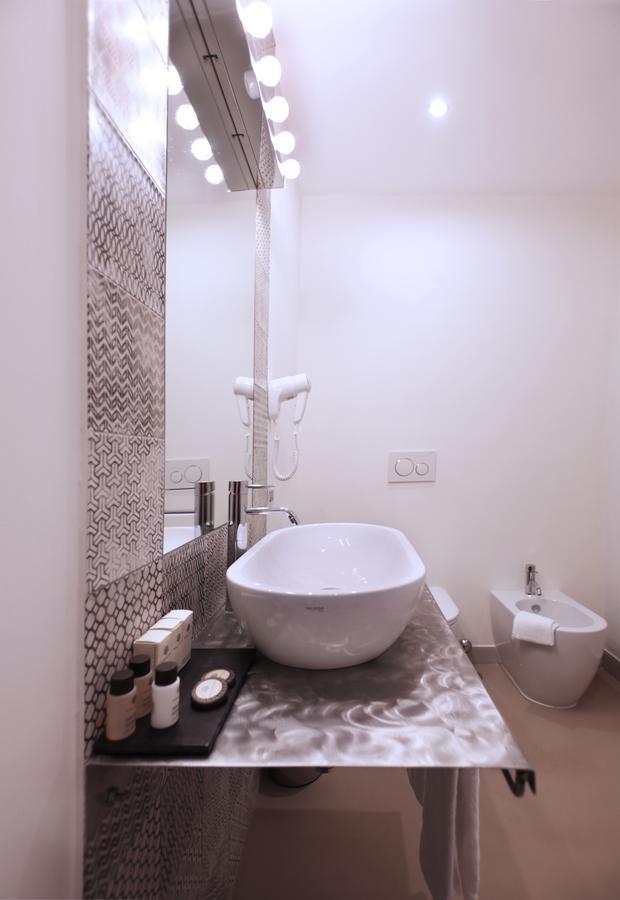 Trevi Contemporary Suite Рим Екстер'єр фото