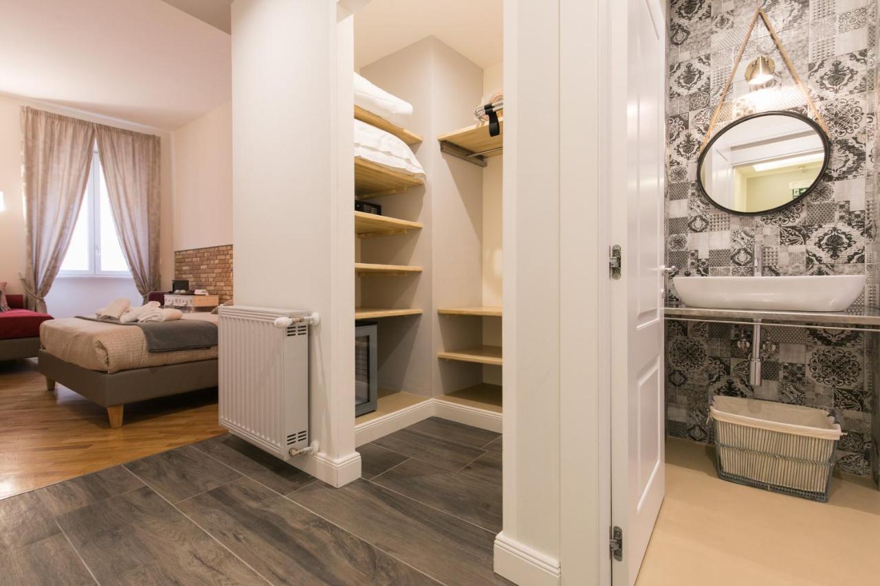 Trevi Contemporary Suite Рим Екстер'єр фото
