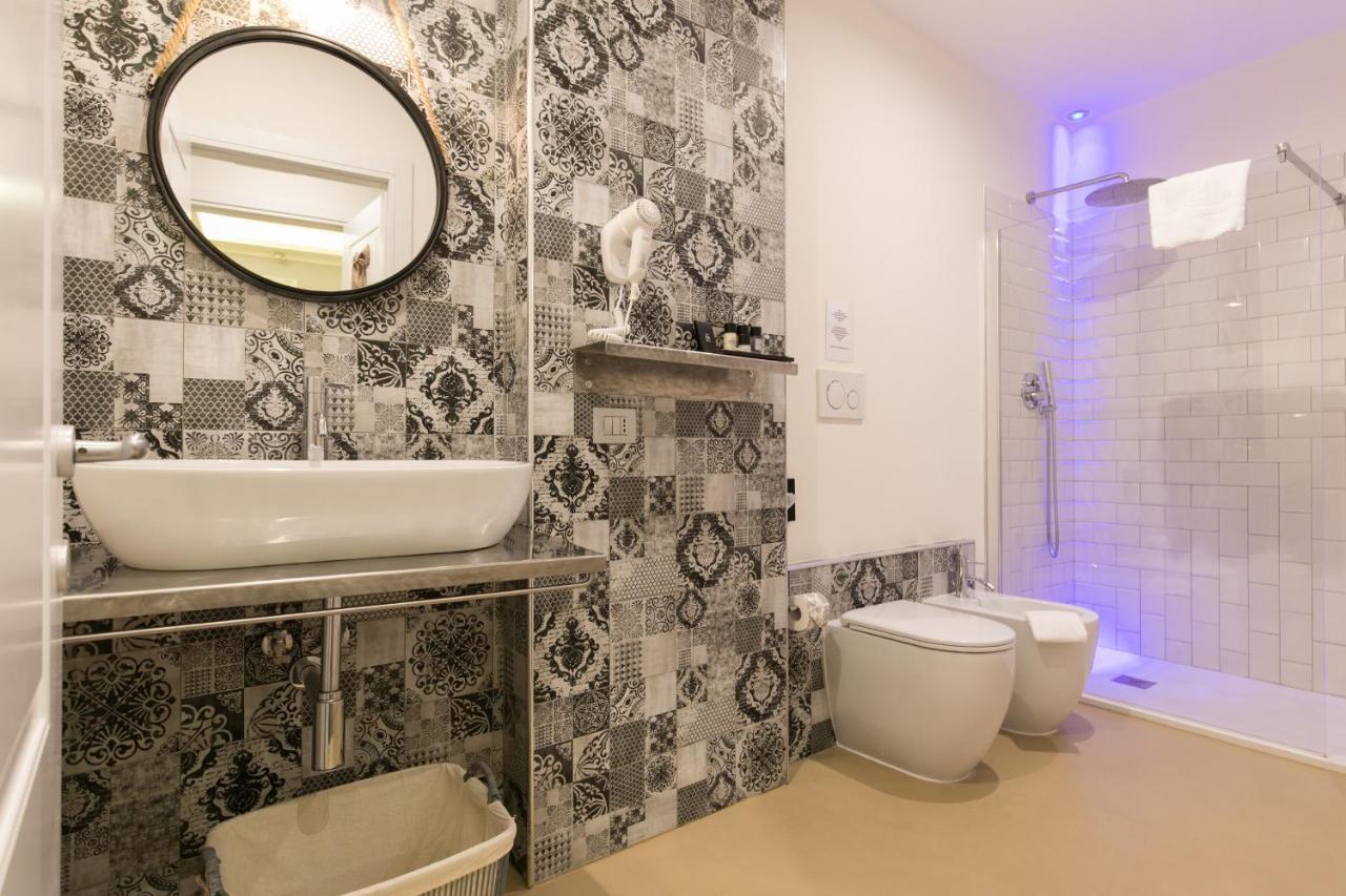 Trevi Contemporary Suite Рим Екстер'єр фото